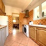 Maison De Village En Granite * 维琪奥港