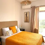 度假居 Maison De Village En Granite *