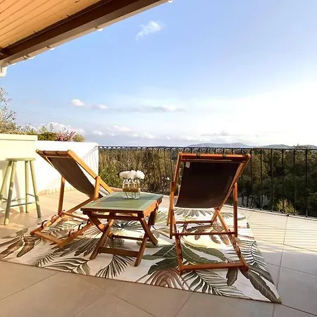 Maison De Village En Granite * Porto-Vecchio (Corsica)