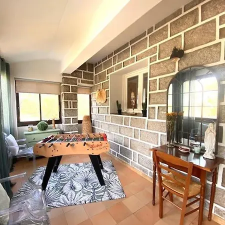 Ferienhaus Maison De Village En Granite *