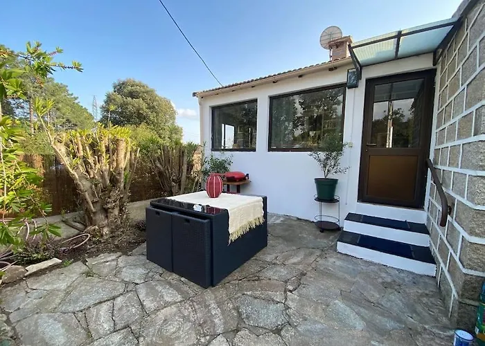 Maison De Village En Granite Порто-Веккьо