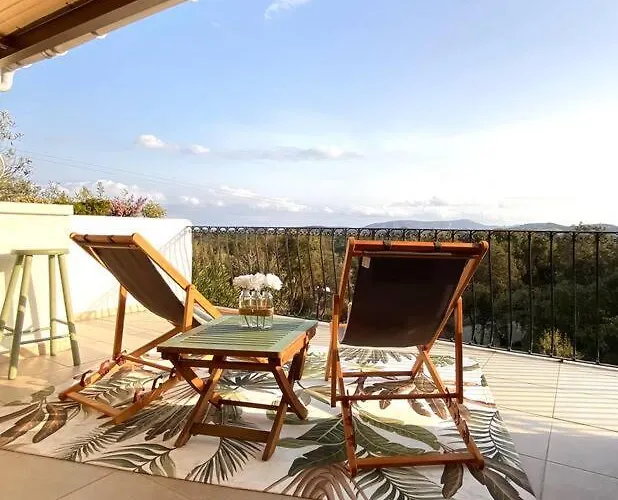 Maison De Village En Granite * Порто-Веккьо